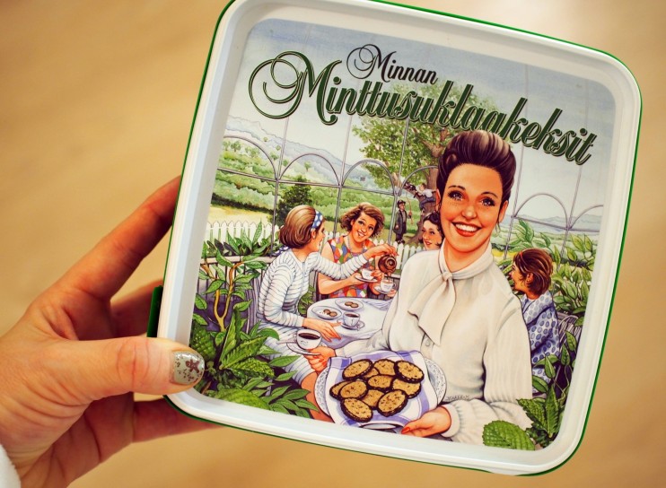 Sain joulukeksirasian, jossa oli kuulemma Monna kannessa. :)