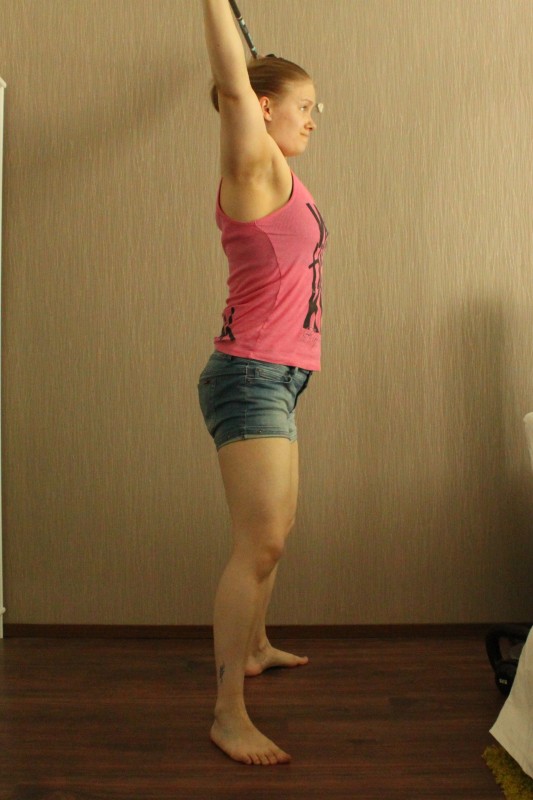 Valakyykkyä (over head squat) treenasin ihan kepukalla.