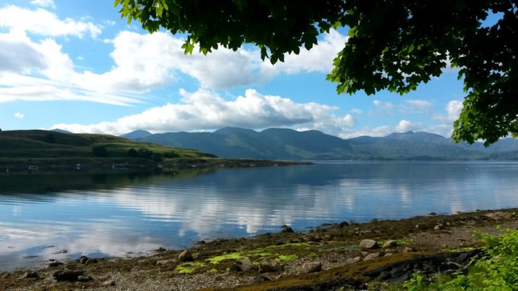 Loch Linnhe lähellä Port Appinia, eli meidän majapaikkaa. Ah, mitkä maisemat!