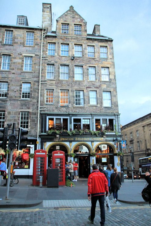 Deacon Brodies Tavern