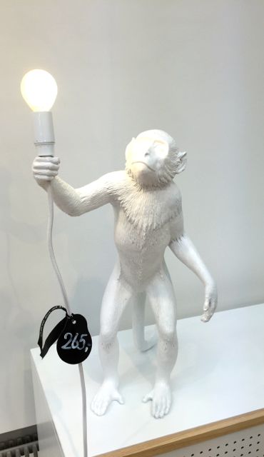 valoa kansalle