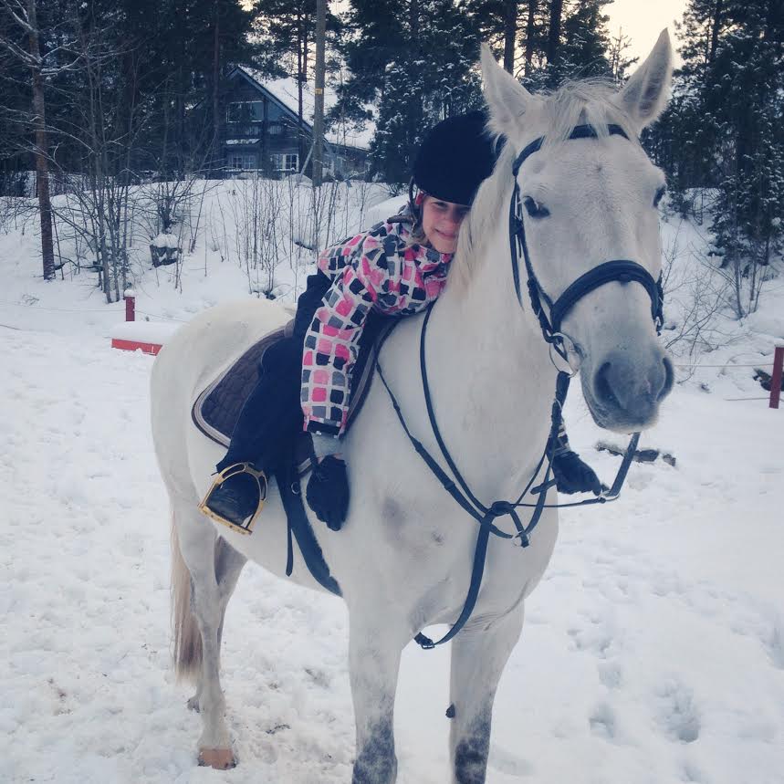 Älä sano mitään, äiti.