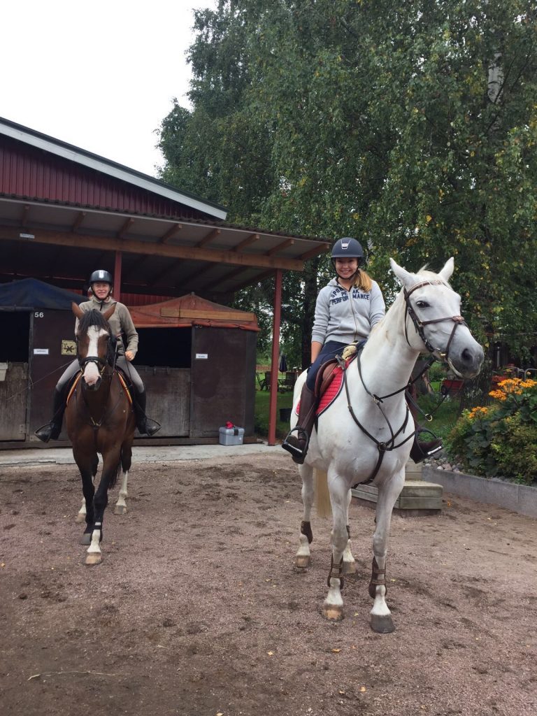 Team Hirvikallio. Kuva: Lakimiesliitto
