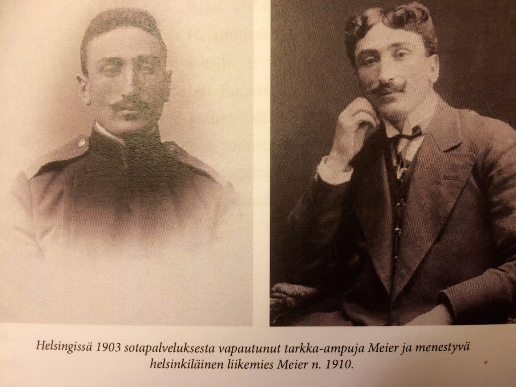 Valokuvia Viimeinen juna Moskovaan -kirjan sivulta.