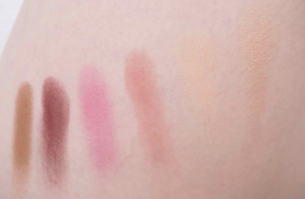 Huda Beauty Textured Shadows Palette Rose Gold Edition